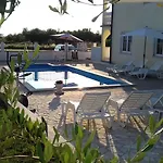 Apartment House Ariamare *