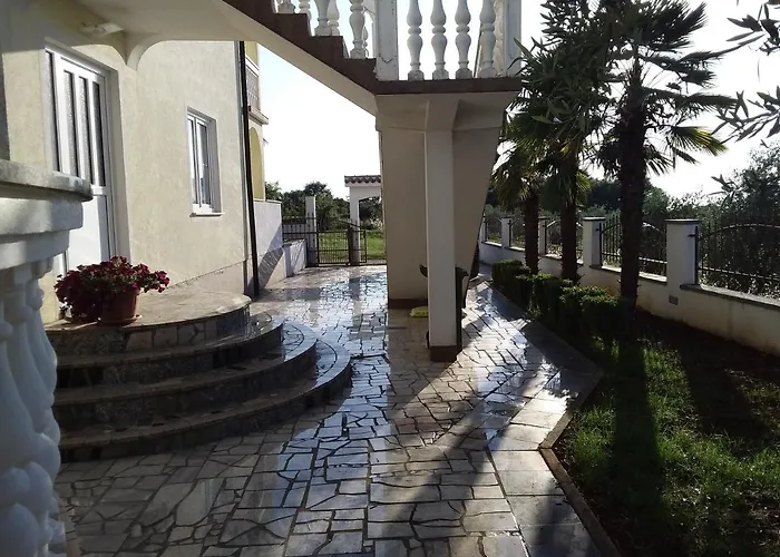 House Ariamare