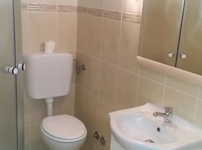 House Ariamare Apartman *