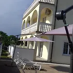 Apartment House Ariamare