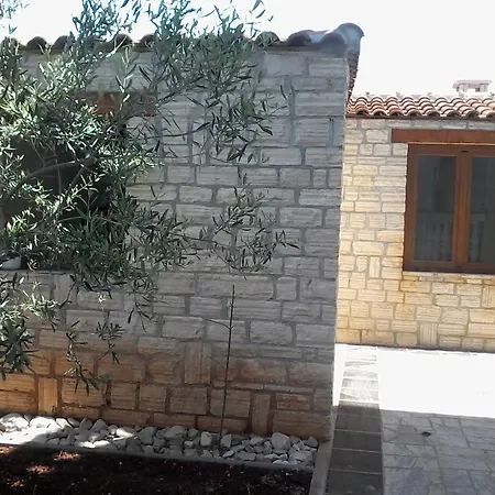 House Ariamare