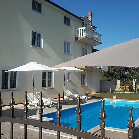 House Ariamare * Porec