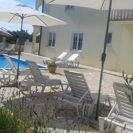 Appartamento House Ariamare *