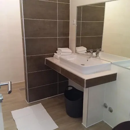 Апартаменты House Ariamare