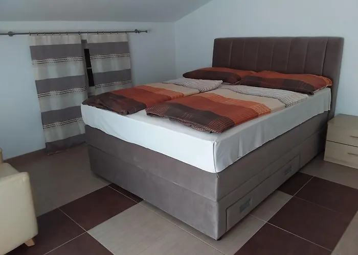 Apartament House Ariamare