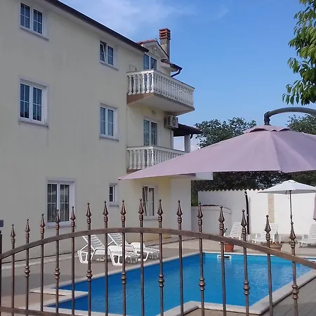 Apartman House Ariamare