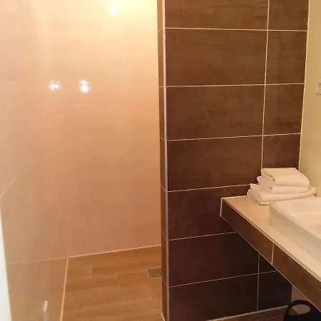 Apartman House Ariamare