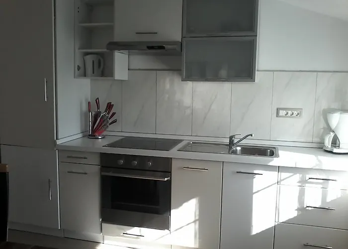 House Ariamare פורץ